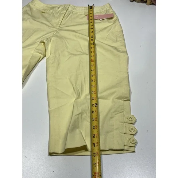 Dressbarn Woman's Capri Pants Yellow Size 12 - Picture 9 of 10